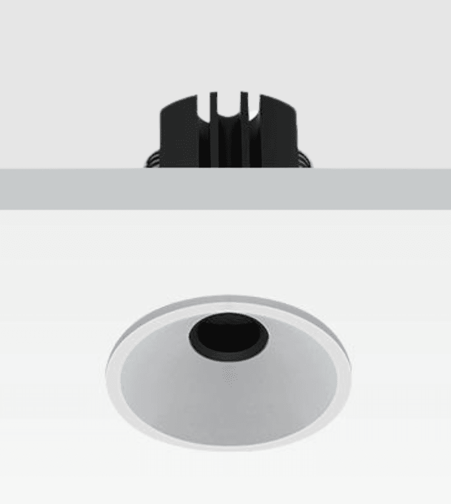 Nova S Pin-Hole - View 1