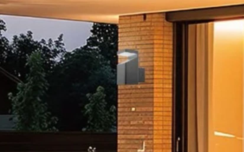 Ozone Wall Light - View 3