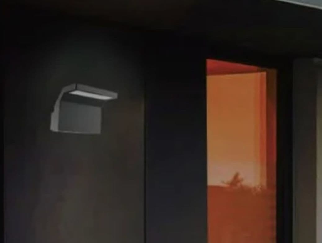 Equinox Wall Light - View 3