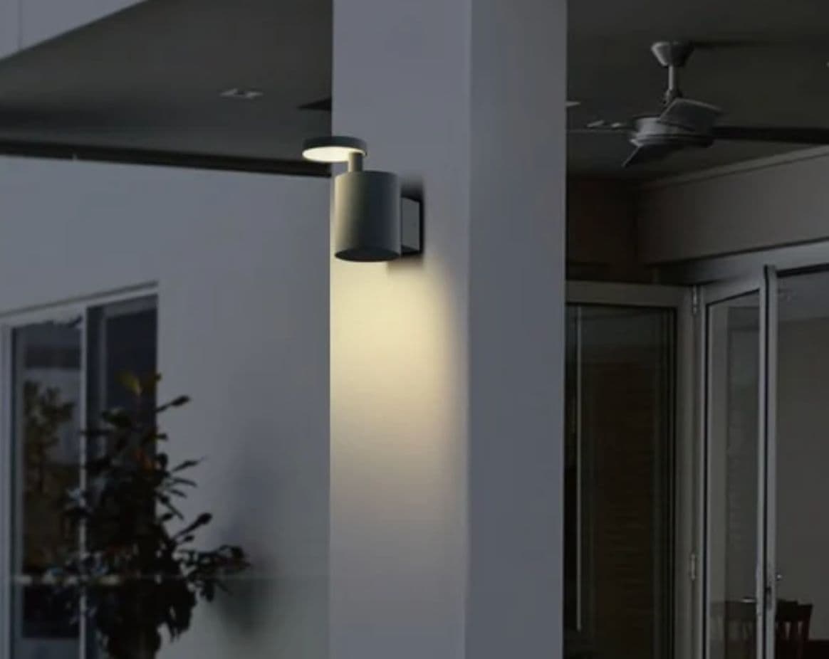 Pluto Wall Light - View 3