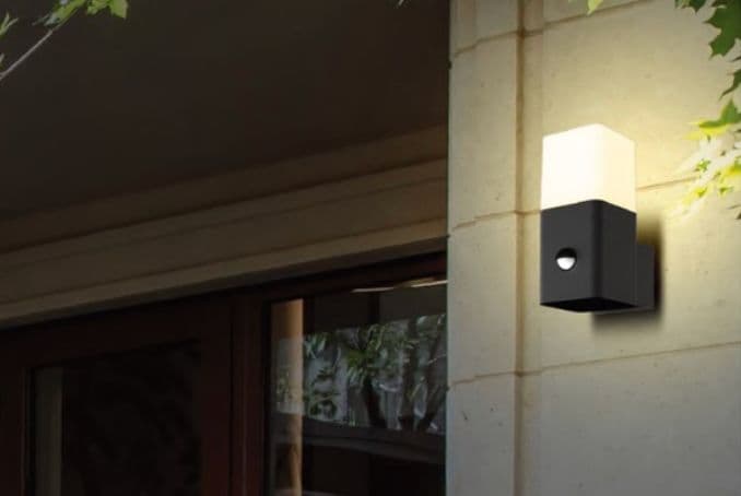 Bastion Wall Light - View 3