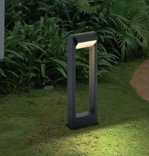 Prism Bollard - View 4
