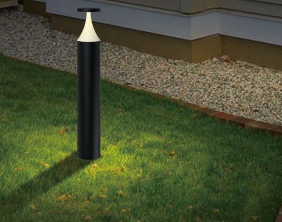 Canes Bollard - View 3