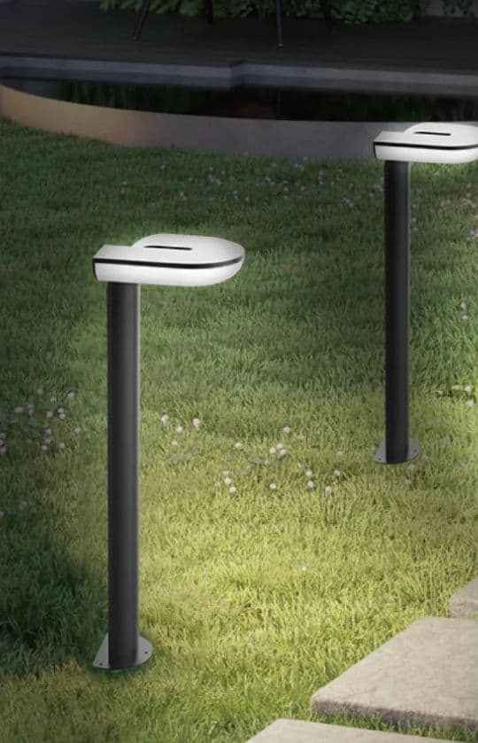 Vibrae Bollard - View 4